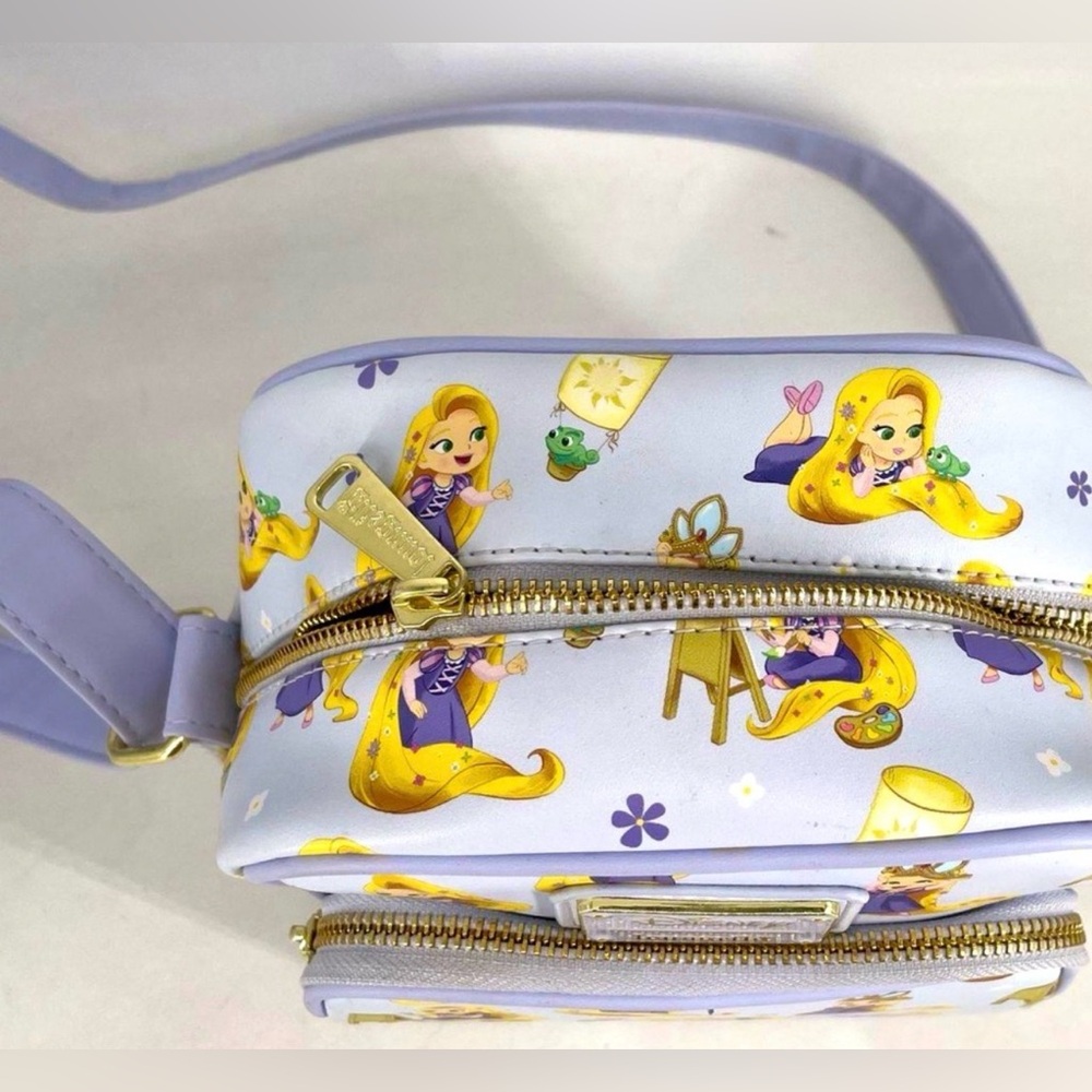 NEW Loungefly Disney Tangled Rapunzel Crossbody Mini Bag Collectible Princess - Picture 3 of 5